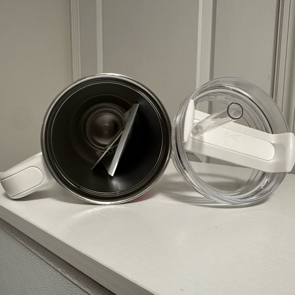 Target x Stanley White Valentine's Day Tumbler - 40 oz - NEW - Picture 6 of 6